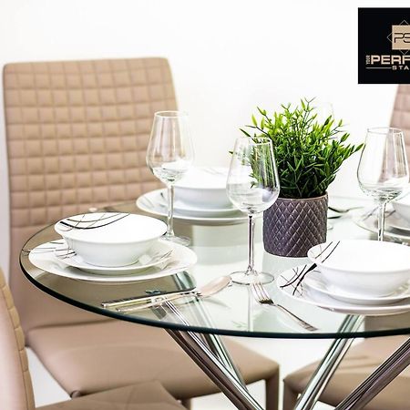 Luxe Modern Apartment By Your Perfect Stay Short Lets Birmingham Exterior foto